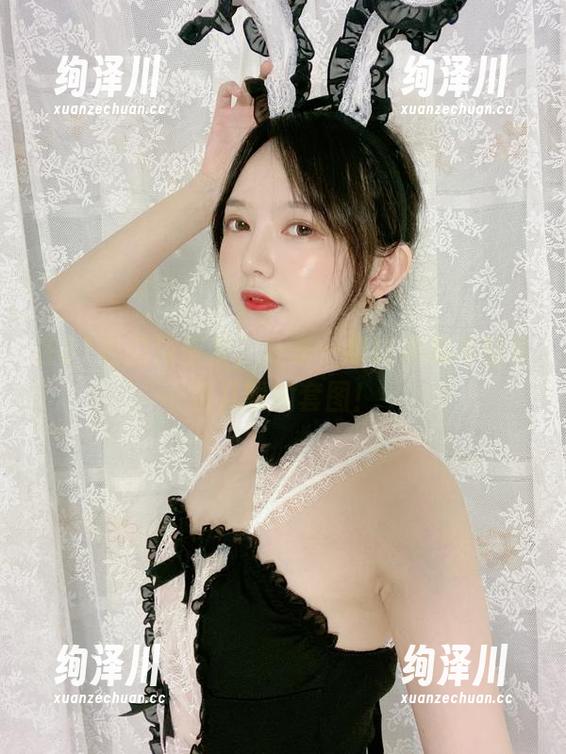 在51酱的浴室里，分享一组让你忍不住多看几眼的套图！