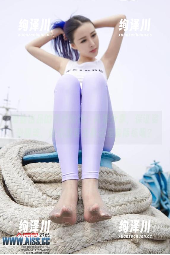 爱丝出品的柔丝瑜伽：高清分享，保证姿势甜美，但你是要想象还是实际练呢？