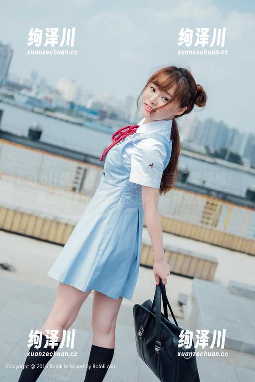 BoLoli菠萝社 - Suki朱忆音日常揭秘：免费图册，谁说生活不能有点色？
