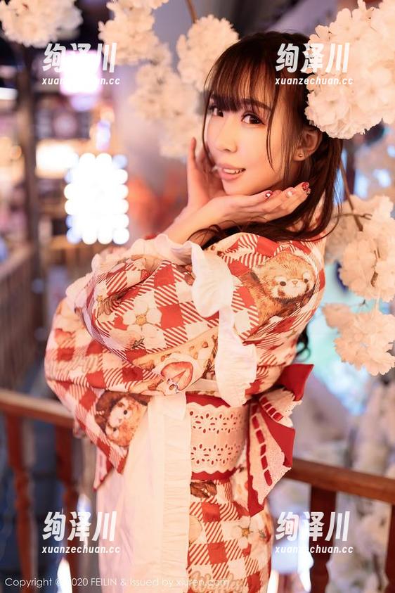 Feilin嗲囡囡 - 免费写真：施忆佳KITTY浴室大冒险，洗澡也能那么幽默！