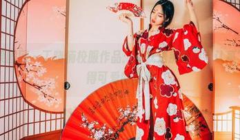 GIRLT果团网 – 丁晓楠校服作品：她就是那种把‘认真’也能拍得可爱的类型