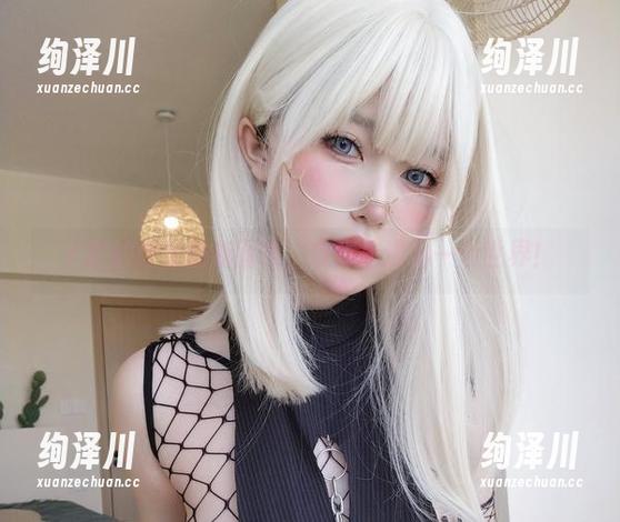 K酱的修女最新图集，带你走进另一个世界！
