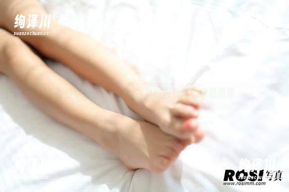 飞行中的优雅，ROSI空姐图集里的呼吸间隙