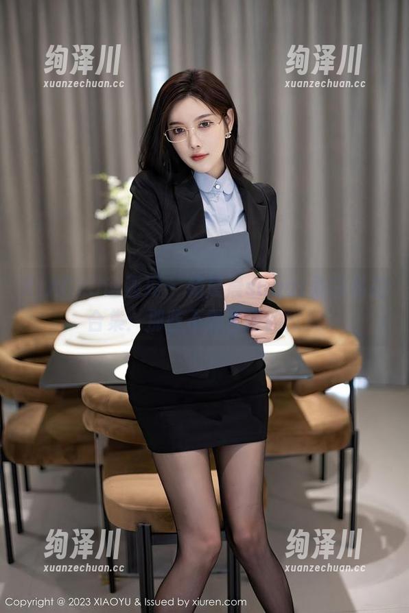 XIAOYU语画界 - 杨晨晨sugar黑白私拍合集：那些不需言语的默契