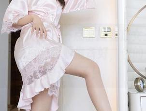 Xiuren秀人网 – 一点击就变成女王？张文妍MuLA图包资源准备好，你的皇后之路开始了！