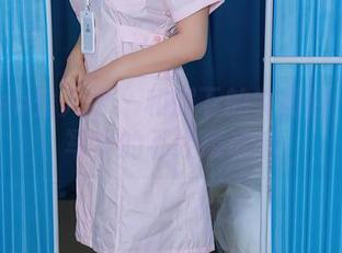 Xiuren秀人网 – 和服下的艾静香：定制写真的不经意诱惑