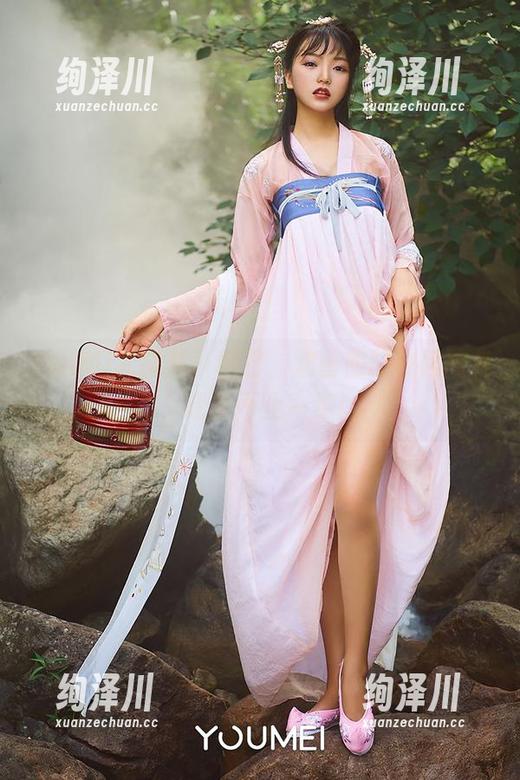 YouMi尤蜜荟 - 而已，沈善熙的校服图集，诱惑不止一步！