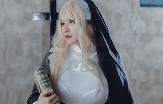 高清写真冒险：Zyra秋与赎罪修女的魔幻邂逅，绝对会让你想起那些年错过的波光粼……