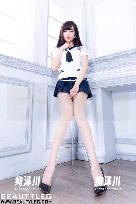 beautyleg - 我发现Iris的全套睡衣写真里藏了太多不为人知的秘密，还有那淡淡的幽香。