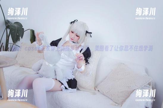 别问！coser衣衣穿上玛丽萝丝泳装，美图看了让你忍不住想学游泳！