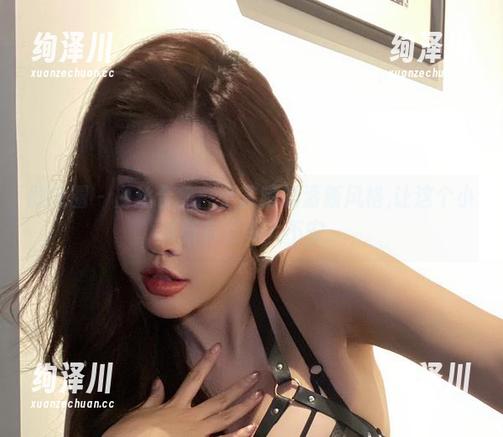 于芷晴 微密圈 - 白丝合集:于芷晴的清新风格,让这个小清新有点令人不安。