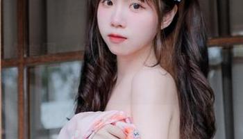 可可小白兔套图：体操服女学生，春风十里不如你的一次侧翻！