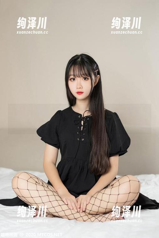 喵糖映画 私拍资源分享:喵糖映画里的她和那条白色长裙,简直不敢直视!
