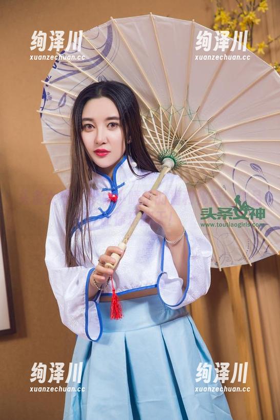 头条女神 - 学姐小晴子的福利秘籍：作品让你乐翻天！