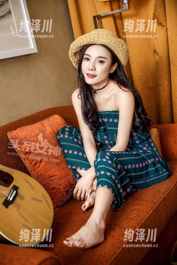 头条女神 - 迷失在柠檬酱的少女写真中，美图如同阳光般灿烂！