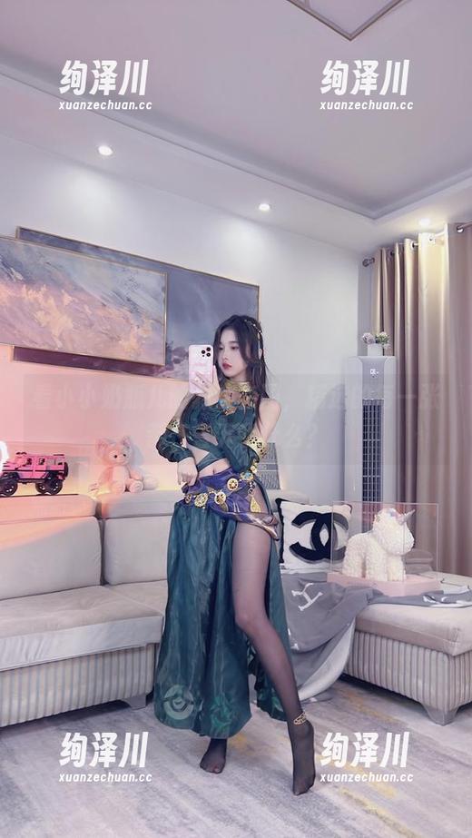 看小小奶瓶儿的豹纹套图，精选的每一张都在告诉我什么？
