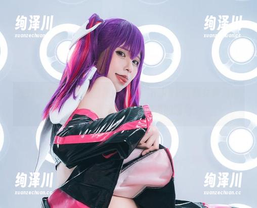 在线小空sora的图集：逐帧“nikke胜利女神海伦”，每一张都是心跳加速的瞬间。