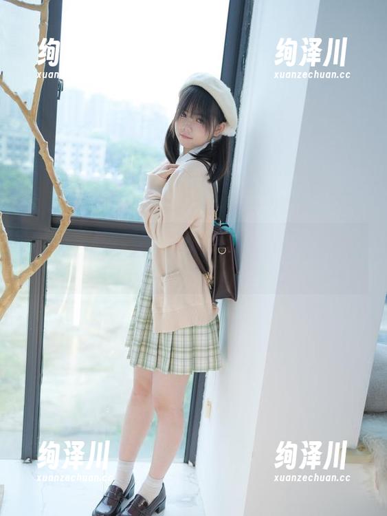 少女秩序 - 在线感受小满：女神图集里的每一帧都如梦似幻