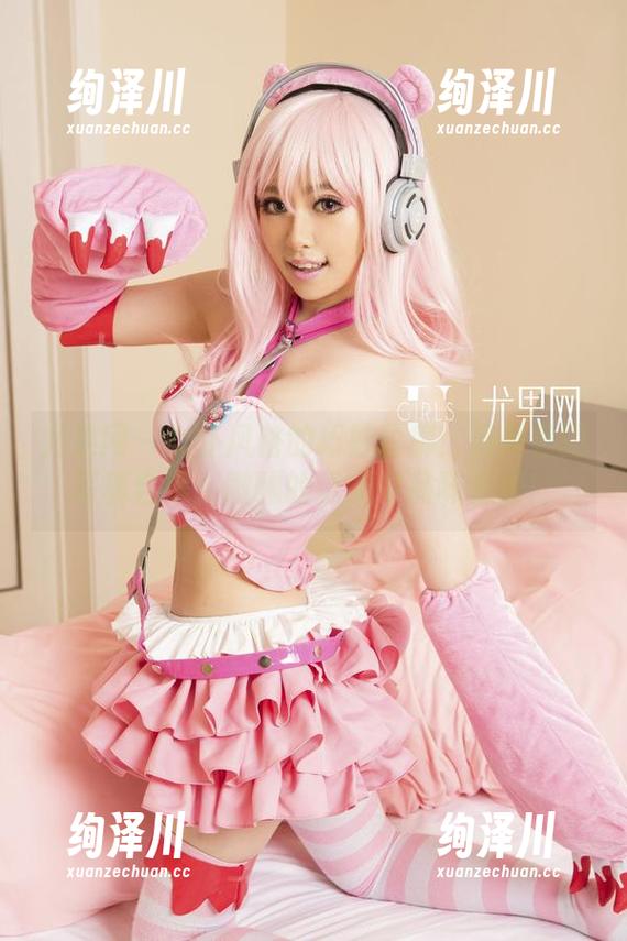 尤果网 - 女仆风格的巧妙轮廓：杨晨晨的写真合集，微醺的氛围中品味生活！