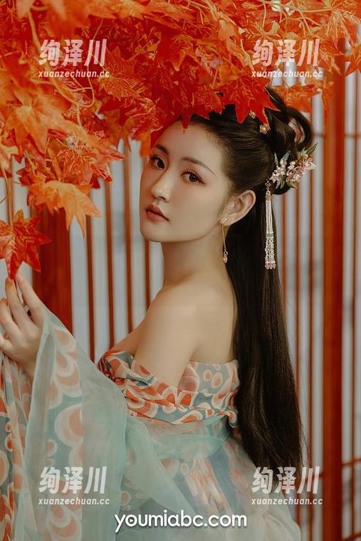 尤蜜荟 - 资源来啦！陈宇曦的丝袜美图，快来看，别害羞