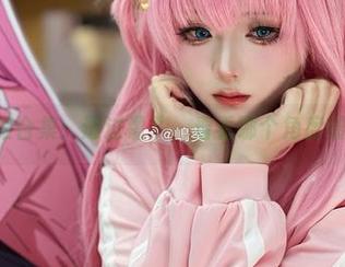 嶋葵校服合集：透过镜头，看看哪个角度最撩人。