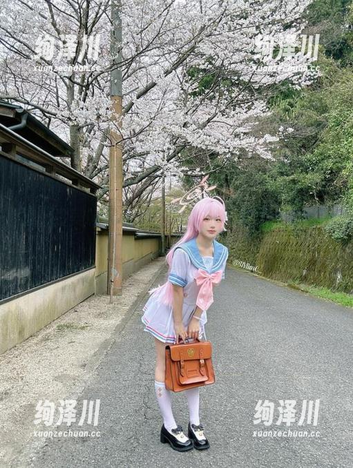 弥美Mime 翻开弥美Mime的死库水照片合集,仿佛回到了青春的夏天