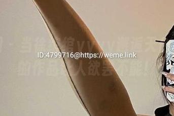 微密圈 – 当徐绾绾yyyy邂逅天台，定制的作品让人欲罢不能！