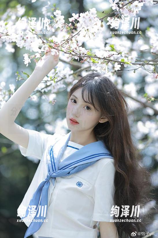 怡子yiii 分享怡子yiii日常的小确幸,原图偷偷放送哦!