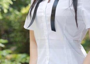 模范学院 – 浴缸也会说话：Laura苏雨彤的免费照片，一起听故事吧！