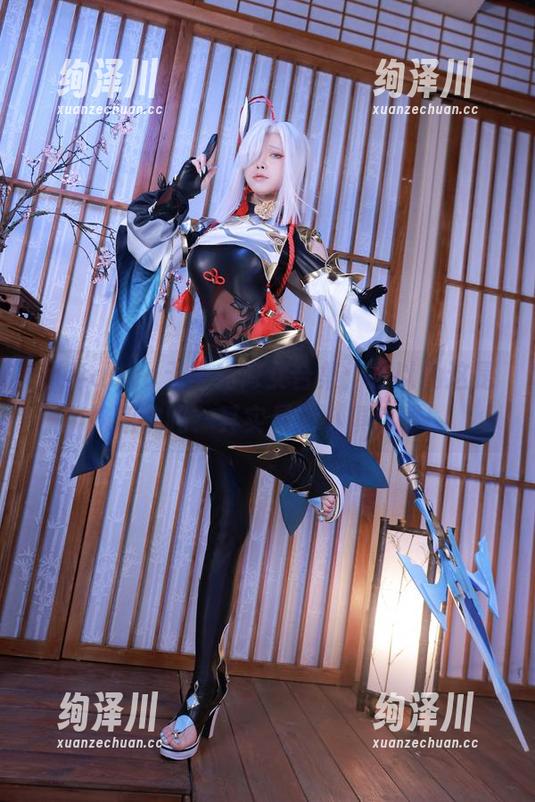 水淼aqua无圣光修女合集：你以为这是修道院吗？其实是个小俱乐部！