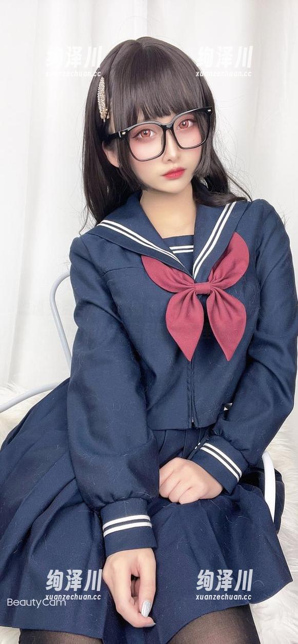 谁说免费写真不能惊艳？看看洛璃LoLiSAMA的FGO黑呆睡衣王座吧！