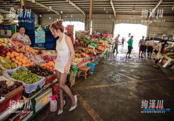 爱丝 - 瑶瑶的写真：谁说女孩只是粉嫩的花呢？