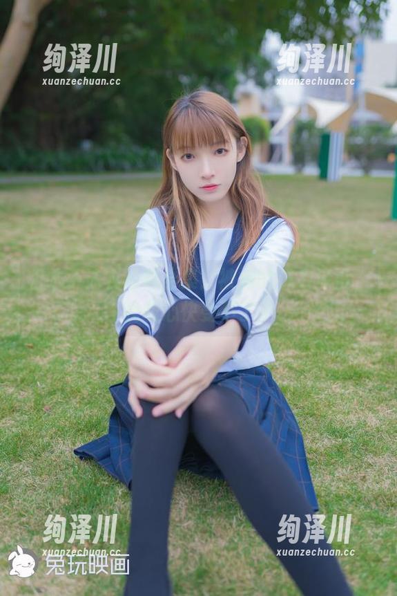 祖木子泳衣写真合集：被她的魅力淹没，我的心快受不了了