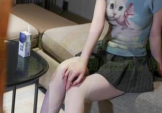 秀人网 – 林文文yooki自拍写真集下载指南，准备好被惊艳到的感觉了吗？
