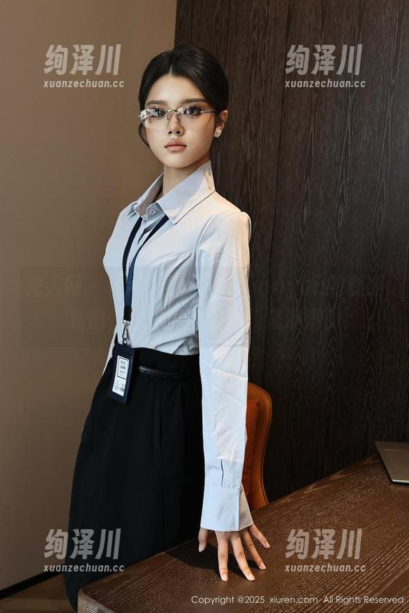 秀人网 - 让我们看看沐言yanyan的和服私拍，图片里的校园气息满满！