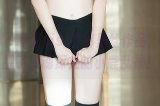 秀人网 – 糖豆sisi的裤里丝作品，仿佛唤醒了灵魂深处的小鹿乱撞！