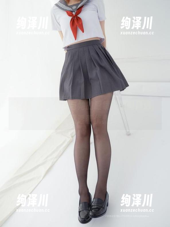 紧急企划 - 小恩与她的眼镜：原图精选，调皮又透着优雅！