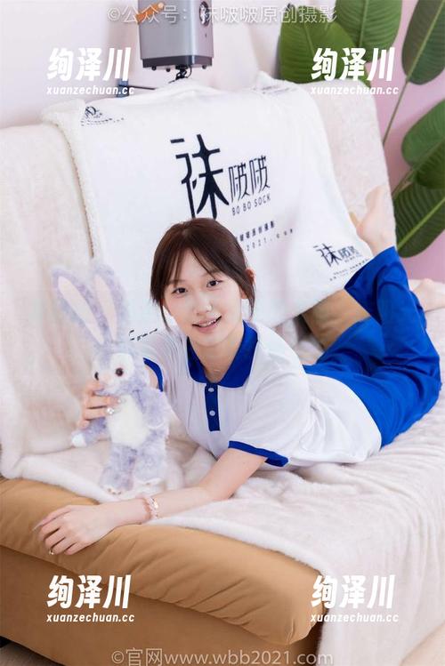 袜啵啵 - 精选！芝士女王的美图，连阳光都忍不住想要投怀送抱
