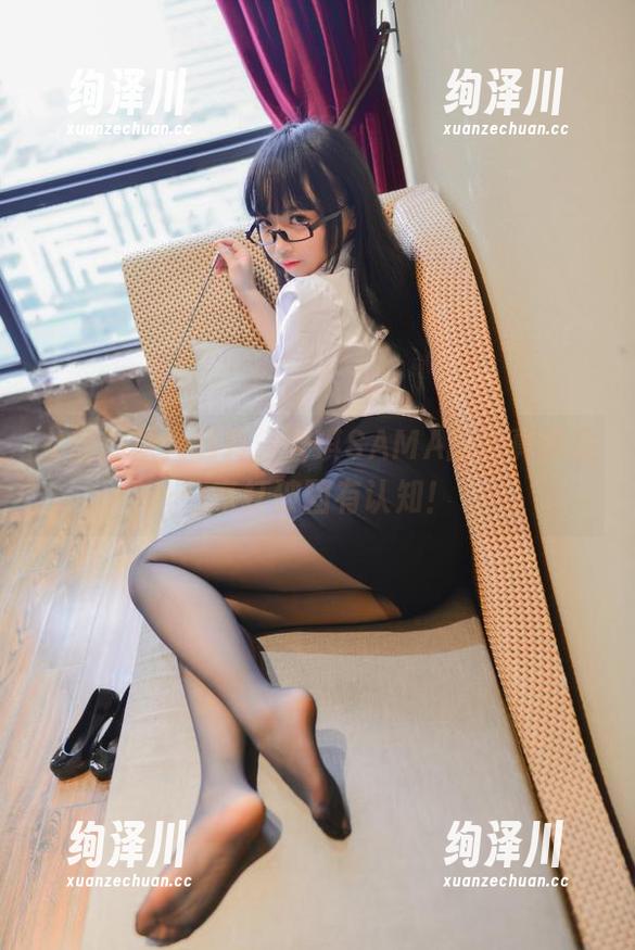 雪琪SAMA 女警形象大翻转,雪琪SAMA的写真作品分享打破固有认知!